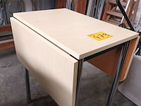Lot 479 - keukentafel - afbeelding 3 van  3