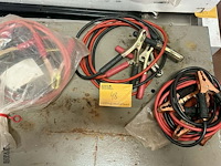 Lot 48 - accukabels - afbeelding 1 van  4