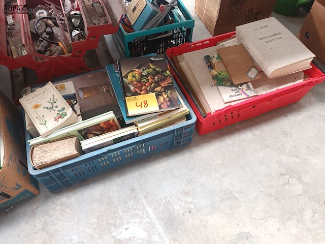 Lot 48 - boeken - afbeelding 1 van  6