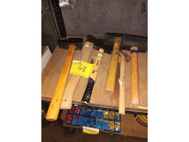 Lot 48 - hamers. 6 stuks - afbeelding 1 van  3