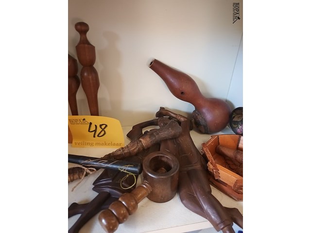 Lot 48 - houten deco. 13 stuks - afbeelding 3 van  4