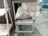 Lot 48 - kampeertafel - afbeelding 2 van  3