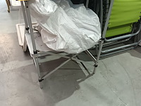 Lot 48 - kampeertafel - afbeelding 3 van  3