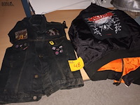 Lot 48 - metal jeans gillet en jas - afbeelding 1 van  5