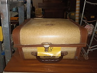 Lot 48 - oude filmprojector eumig - afbeelding 3 van  4