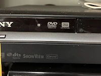 Lot 48 - sony - 2 stuks - afbeelding 2 van  8