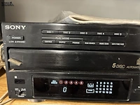 Lot 48 - sony - 2 stuks - afbeelding 7 van  8