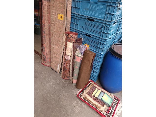 Lot 48 - tapijten en deurmatten - afbeelding 3 van  4