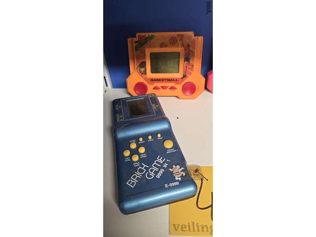 Lot 48 - vintage bricks games 4 stuks - afbeelding 2 van  3