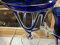Lot 48 - vintage glazen kunstwerk - poolse glasblazerij - afbeelding 2 van  3