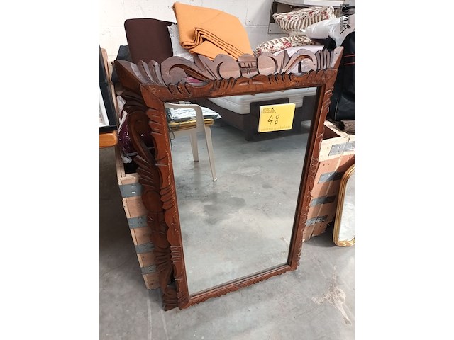 Lot 48 - vintage spiegel houten lijst - afbeelding 1 van  4