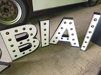 Lot 48 - wandletters riba - afbeelding 3 van  3