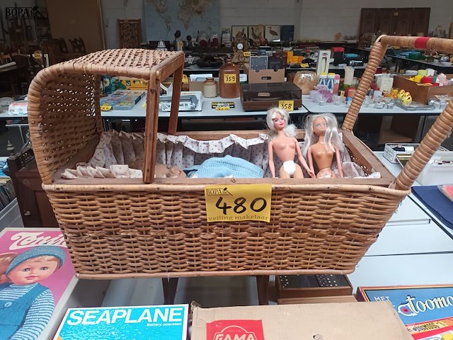 Lot 480 - oud speelgoed. 12 stuks - afbeelding 1 van  8