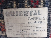 Lot 481 - handgeweven oosters tapijt. 7 stuks - afbeelding 5 van  9