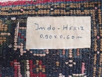 Lot 481 - handgeweven oosters tapijt. 7 stuks - afbeelding 7 van  9