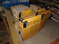 Lot 482 - nietjes bostitch. 12 stuks - afbeelding 2 van  2