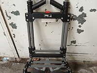 Lot 483 - opvouwbare steekkar - afbeelding 3 van  3