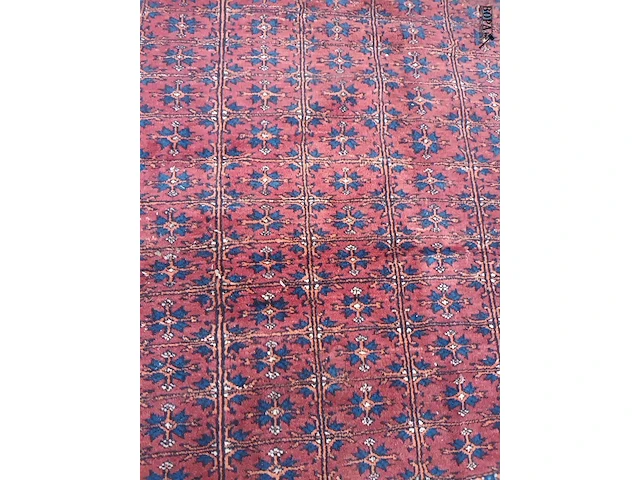 Lot 485 - handgeweven oosters tapijt - afbeelding 3 van  4