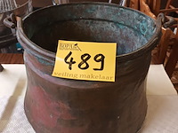Lot 489 - koperen ketel - afbeelding 1 van  3