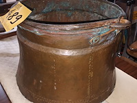 Lot 489 - koperen ketel - afbeelding 2 van  3