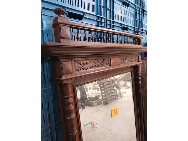 Lot 49 - antieke houten spiegel - afbeelding 2 van  4