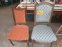 Lot 49 - antieke stoelen. 2 stuks - afbeelding 1 van  6