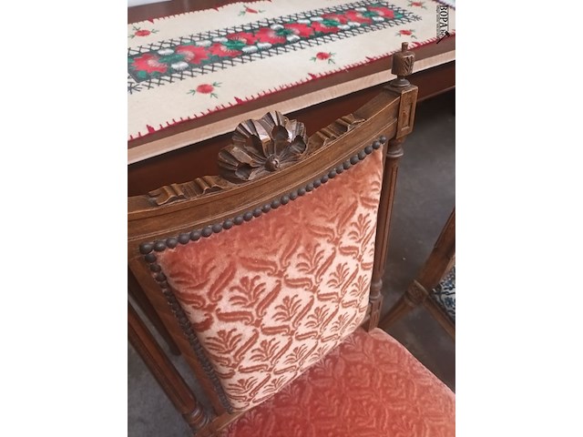 Lot 49 - antieke stoelen. 2 stuks - afbeelding 3 van  6