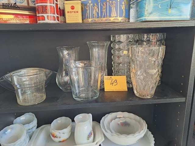 Lot 49 - glaswerk vazen oa. luminarc - afbeelding 1 van  5