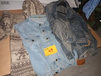 Lot 49 - jassen. 3 stuks - afbeelding 1 van  3