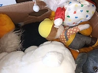 Lot 49 - knuffels. 1 doos - afbeelding 3 van  4