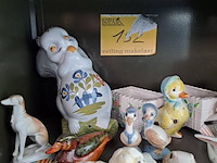 Lot 49 - lot kleine beelden allerlei thema dieren - afbeelding 3 van  3
