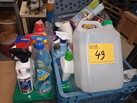 Lot 49 - lot onderhoudsproducten - afbeelding 1 van  4