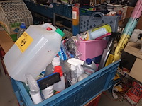 Lot 49 - lot onderhoudsproducten - afbeelding 2 van  4