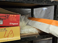 Lot 49 - lot snelbinders - afbeelding 1 van  4