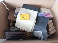 Lot 49 - lot stalen - afbeelding 4 van  4