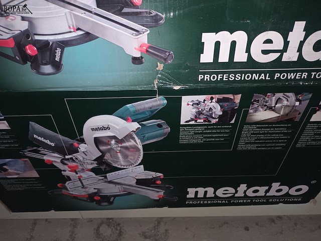 Lot 49 - metabo verstekzaagmachine - afbeelding 1 van  5