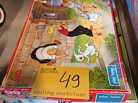 Lot 49 - puzzels. 2 stuks - afbeelding 1 van  3