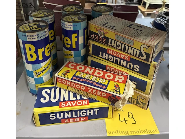 Lot 49 - vintage bref en sunlight - afbeelding 1 van  3