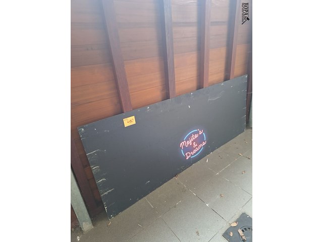 Lot 490 - uithangbord - afbeelding 1 van  1