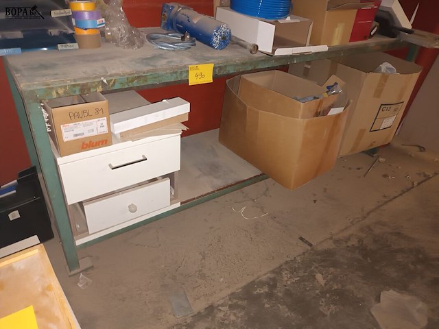 Lot 490 - werkbank - afbeelding 1 van  2