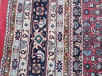 Lot 491 - handgeweven oosters tapijt - afbeelding 3 van  5
