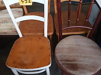 Lot 492 - stoelen thonet stijl. 4 stuks - afbeelding 1 van  4