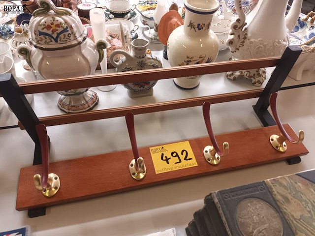 Lot 492 - vintage kapstok - afbeelding 1 van  3