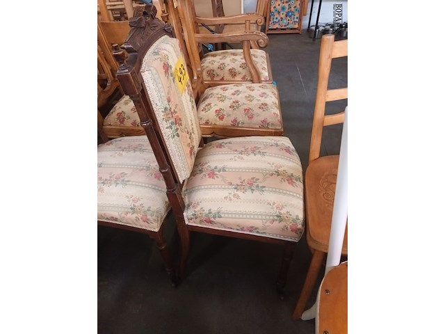 Lot 493 - antieke stoelen. 2 stuks - afbeelding 2 van  4
