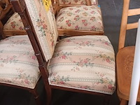 Lot 493 - antieke stoelen. 2 stuks - afbeelding 2 van  4