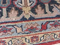 Lot 494 - handgeweven oosters tapijt - afbeelding 4 van  4