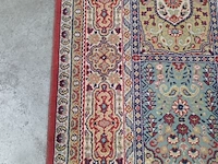 Lot 495 - handgeweven oosters tapijt - afbeelding 5 van  6