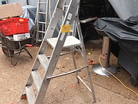 Lot 5 - aluminium trapladder
