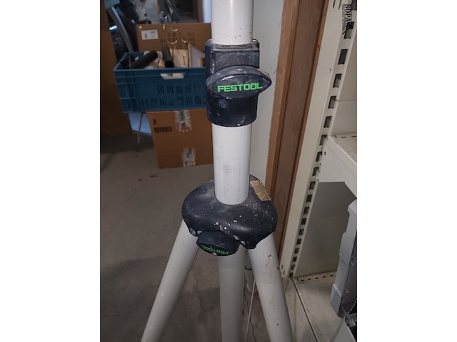 Lot 5 - driepoot statief festool - afbeelding 2 van  3