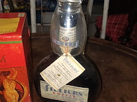 Lot 5 - fles likeur. 2 stuks - afbeelding 2 van  4